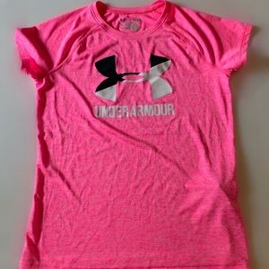 Pink UnderArmour Teeshirt